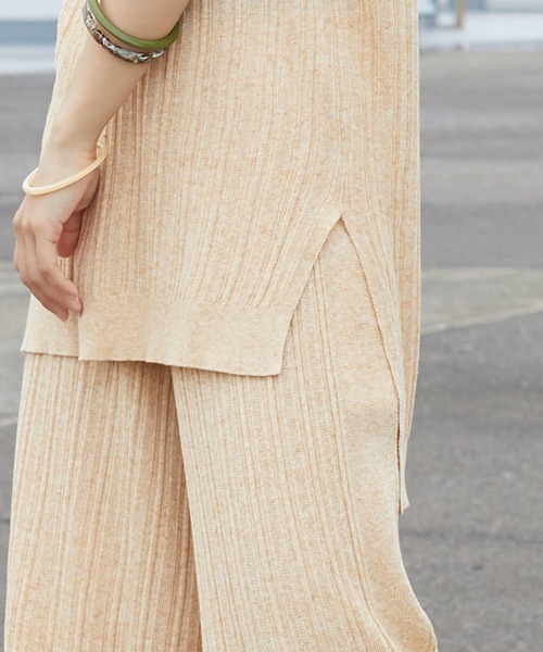 FLEUR DE KALINA（フレールドゥカリーナ）の「【FLEUR DE KALINA/ﾌﾚｰﾙ ﾄﾞｩ ｶﾘｰﾅ】 肩ｽﾘｯﾄﾌﾚﾝﾁｽﾘｰﾌﾞTOPS（ニット/セーター・レディース・ブラック/ベージュ/イエロー・FREE）」の9枚目の写真