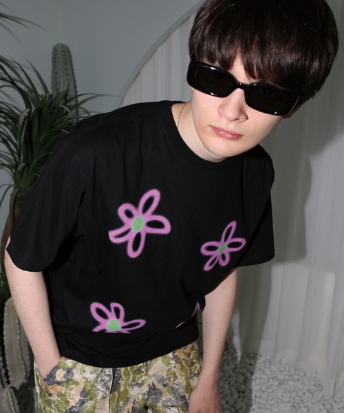MISTERCHILD（ミスターチャイルド）の「【MISTERCHILD】FLOWER SIGN T SHIRTS（Tシャツ/カットソー・メンズ・ブラック/ホワイト・L/M）」の13枚目の写真