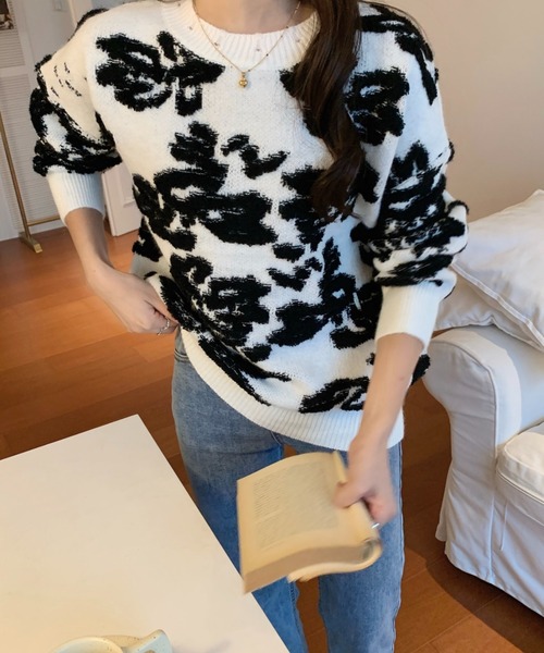 emi+（エミプラス）の「立体ボアドッキングリブニットプルオーバー（ニット/セーター・レディース・イエロー/ブルー/ブラウン/グリーン/キャメル/ライトブラウン/カーキ/ブラック・FREE）」の15枚目の写真