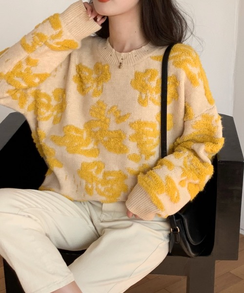 emi+（エミプラス）の「立体ボアドッキングリブニットプルオーバー（ニット/セーター・レディース・イエロー/ブルー/ブラウン/グリーン/キャメル/ライトブラウン/カーキ/ブラック・FREE）」の11枚目の写真