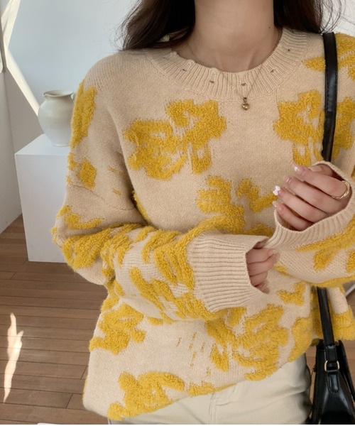 emi+（エミプラス）の「立体ボアドッキングリブニットプルオーバー（ニット/セーター・レディース・イエロー/ブルー/ブラウン/グリーン/キャメル/ライトブラウン/カーキ/ブラック・FREE）」の12枚目の写真