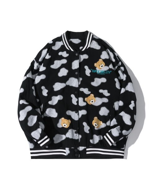 HOOK（フック）の「【HOOK】「クモ＆クマ」総柄スタジャンブルゾン（スタジャン・メンズ・ブラック/カーキ/ブルー/ブラック系その他/オレンジ・L/XL/M）」の2枚目の写真