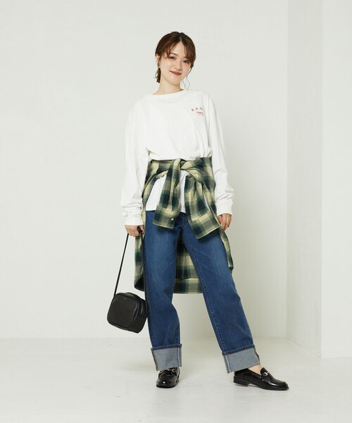 FREAK'S STORE（フリークスストア）の「チャイナロゴロングTシャツ（Tシャツ/カットソー・レディース・チャコールグレー/オフホワイト/ピンク・ﾌﾘ-）」の4枚目の写真