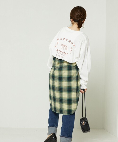 FREAK'S STORE（フリークスストア）の「チャイナロゴロングTシャツ（Tシャツ/カットソー・レディース・チャコールグレー/オフホワイト/ピンク・ﾌﾘ-）」の9枚目の写真