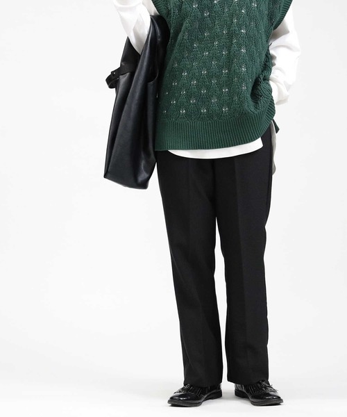 HONEYSUCKLE ROSE（ハニーサックルローズ）の「【HONEYSUCKLE ROSE】フレアカラーイージーパンツ（スラックス・レディース・レッド/オレンジ/グリーン/オフホワイト/ブラック・L/M）」の3枚目の写真