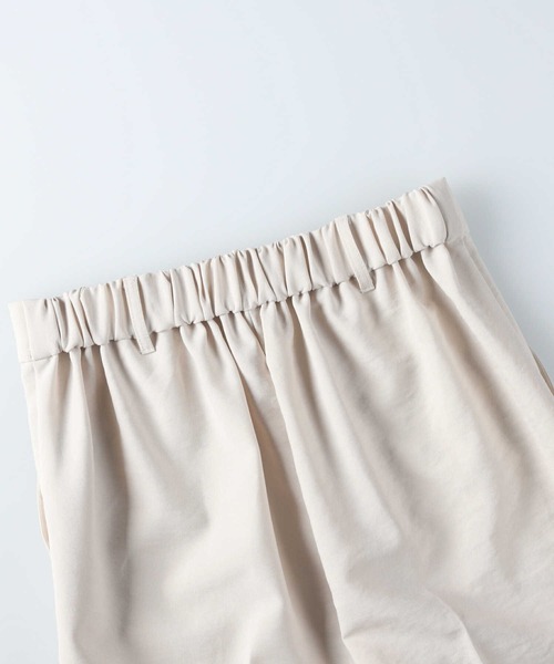 HONEYSUCKLE ROSE（ハニーサックルローズ）の「【HONEYSUCKLE ROSE】フレアカラーイージーパンツ（スラックス・レディース・レッド/オレンジ/グリーン/オフホワイト/ブラック・L/M）」の7枚目の写真