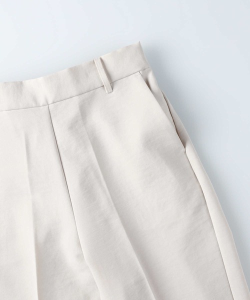 HONEYSUCKLE ROSE（ハニーサックルローズ）の「【HONEYSUCKLE ROSE】フレアカラーイージーパンツ（スラックス・レディース・レッド/オレンジ/グリーン/オフホワイト/ブラック・L/M）」の8枚目の写真