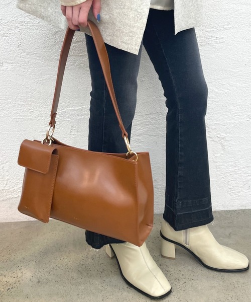 loti（ロティ）の「WEB限定 loti ワイドハンドルミニBAG（ハンドバッグ・レディース・ブラウン/ブラック・ONE SIZE）」の17枚目の写真