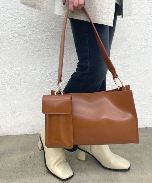 loti（ロティ）の「WEB限定 loti ワイドハンドルミニBAG（ハンドバッグ・レディース・ブラウン/ブラック・ONE SIZE）」の11枚目の写真