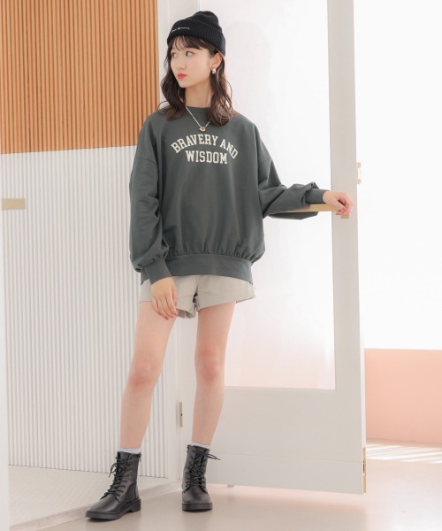 repipi armario(レピピ アルマリオ)の「アソートカレッジロゴプルオーバー(スウェット・キッズ・グリーン/グレー/ライトピンク/チャコールグレー/アイボリー・MEDIUM/SMALL/LARGE)」の12枚目の写真