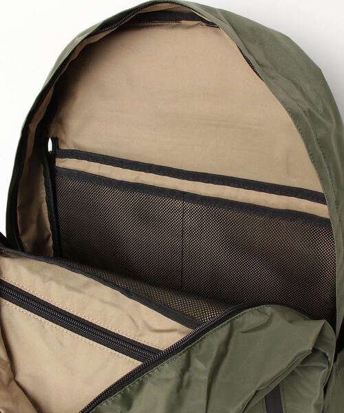 Healthknit（ヘルスニット）の「Healthknit Product/撥水ナイロン１１ポケットリュック HKB-1156（バックパック/リュック・メンズ・ネイビー/オリーブ/ベージュ系その他/ベージュ/オレンジ/ブラック/ラベンダー/ブルー/ライトグリーン/パープル/グレー・ONESIZE）」の14枚目の写真