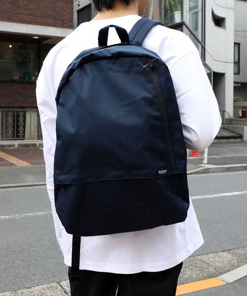 Healthknit（ヘルスニット）の「Healthknit Product/撥水ナイロン１１ポケットリュック HKB-1156（バックパック/リュック・メンズ・ネイビー/オリーブ/ベージュ系その他/ベージュ/オレンジ/ブラック/ラベンダー/ブルー/ライトグリーン/パープル/グレー・ONESIZE）」の7枚目の写真