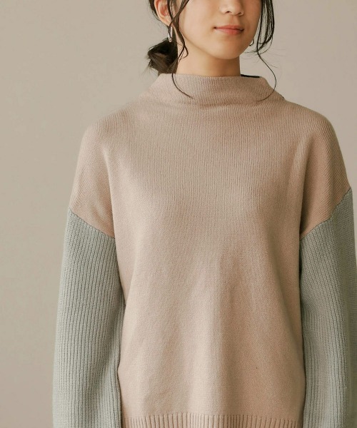 Bou Jeloud（ブージュルード）の「配色前後差ニットチュニック（ニット/セーター・レディース・ベージュ/オリーブ/キャメル・FREE）」の6枚目の写真