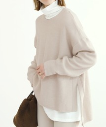 サイドスリットニットプルオーバー