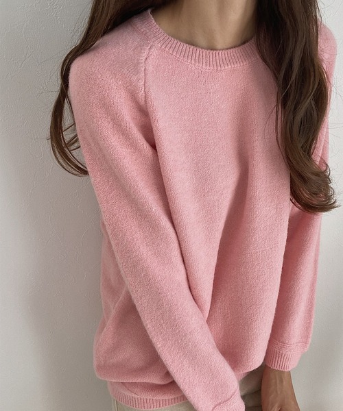 LAUIR（ラウアー）の「モヘアタッチラグランニット（ニット/セーター・レディース・ベージュ/オフホワイト/ブルー/チャコール/ブラック/ピンク・FREE）」の6枚目の写真