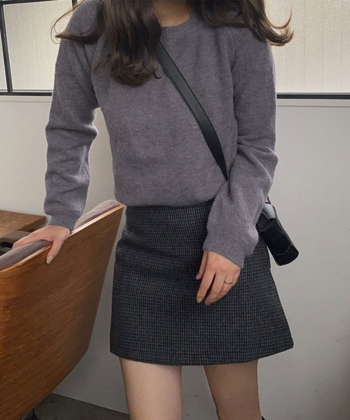 LAUIR（ラウアー）の「モヘアタッチラグランニット（ニット/セーター・レディース・ベージュ/オフホワイト/ブルー/チャコール/ブラック/ピンク・FREE）」の7枚目の写真