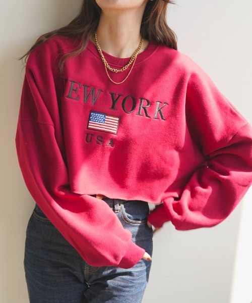 Futier land(フューティアランド)の「刺繍ロゴショート丈トレーナー(スウェット・レディース・ホワイト/グレー/グリーン/ボルドー・FREE)」の4枚目の写真