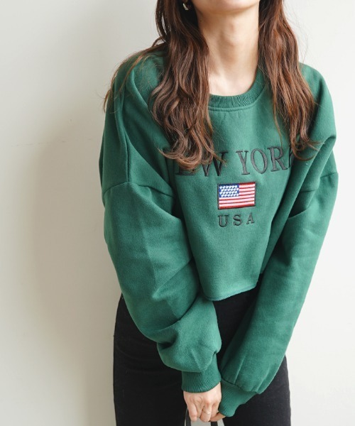 Futier land(フューティアランド)の「刺繍ロゴショート丈トレーナー(スウェット・レディース・ホワイト/グレー/グリーン/ボルドー・FREE)」の21枚目の写真