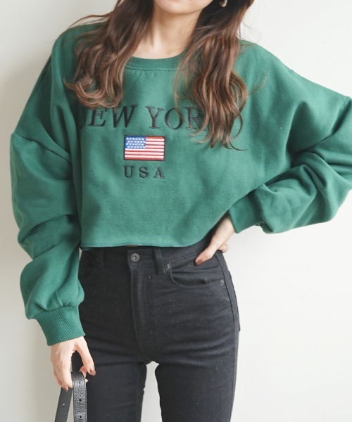 Futier land(フューティアランド)の「刺繍ロゴショート丈トレーナー(スウェット・レディース・ホワイト/グレー/グリーン/ボルドー・FREE)」の14枚目の写真