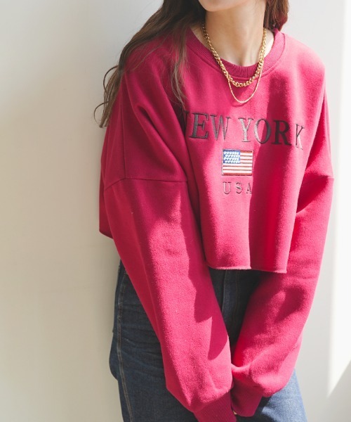 Futier land(フューティアランド)の「刺繍ロゴショート丈トレーナー(スウェット・レディース・ホワイト/グレー/グリーン/ボルドー・FREE)」の9枚目の写真