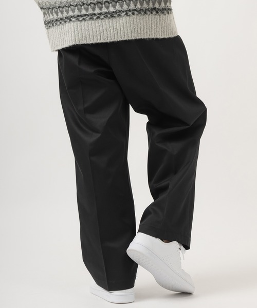 SlashDate（スラッシュデイト）の「ノータックワイドチノパンツ/ワークパンツ/スケーターパンツ/シェフパンツ（チノパンツ・メンズ・チャコールグレー/ブラック/ベージュ・M/L）」の5枚目の写真