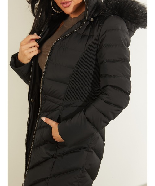 Guess（ゲス）の「Eco Cecilia Puffer Coat（ダウンジャケット/コート 