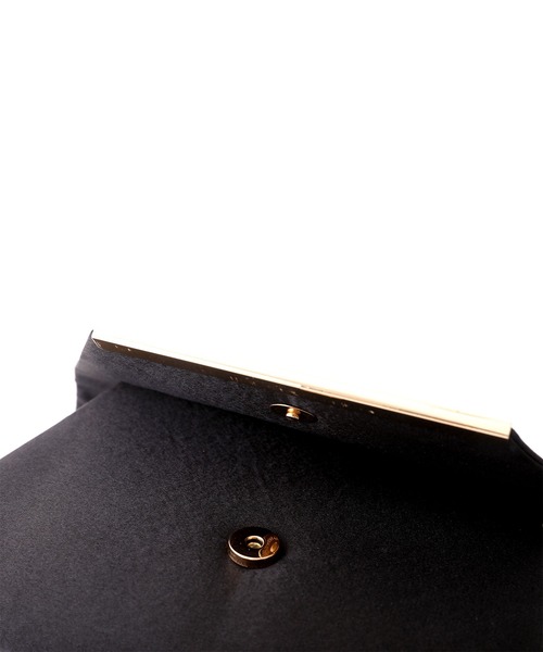 PourVous（プールヴー）の「サテン タック パーティーバッグ 結婚式 同窓会 オケージョン 二次会 （クラッチバッグ・レディース・ブラック/シルバー/ゴールド/ブロンズ・FREE）」の8枚目の写真