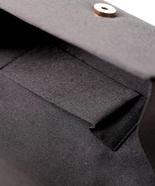 PourVous（プールヴー）の「サテン タック パーティーバッグ 結婚式 同窓会 オケージョン 二次会 （クラッチバッグ・レディース・ブラック/シルバー/ゴールド/ブロンズ・FREE）」の18枚目の写真