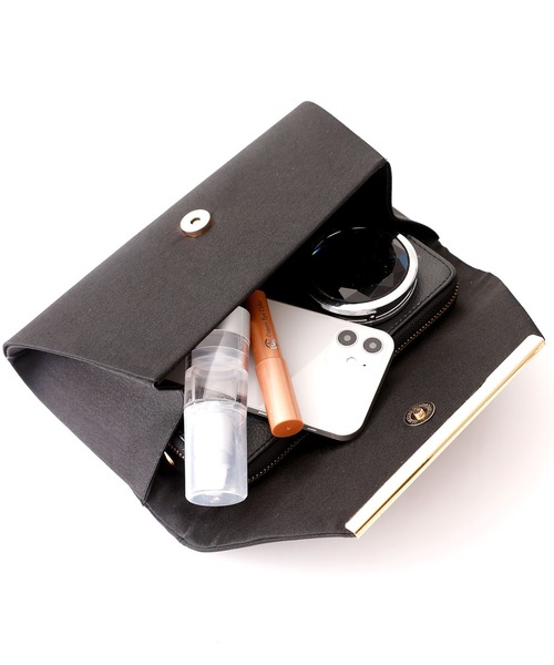 PourVous（プールヴー）の「サテン タック パーティーバッグ 結婚式 同窓会 オケージョン 二次会 （クラッチバッグ・レディース・ブラック/シルバー/ゴールド/ブロンズ・FREE）」の21枚目の写真