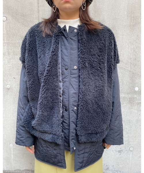 LiSeek（リシーク）の「【LiSeeK】ボアベスト付キルティングブルゾン（ブルゾン・レディース・ブラック/ホワイト・FREE）」の10枚目の写真