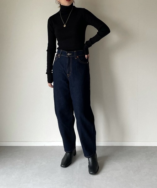 y/m by misato（イムバイミサト）の「リブタートルトップス（ニット/セーター・レディース・オフホワイト/ブラック/ベージュ・FREE）」の14枚目の写真