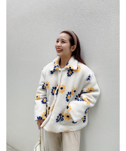 JUMELLE（ジュメロ）の「マーガレットボアジャケット（ブルゾン・レディース・ホワイト・FREE）」の5枚目の写真