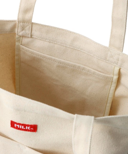 MILKFED.（ミルクフェド）の「PC POCKET TOTE（トートバッグ・レディース・ホワイト/ブラック/レッド・ONE SIZE）」の13枚目の写真