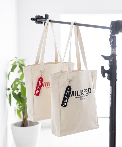 MILKFED.（ミルクフェド）の「PC POCKET TOTE（トートバッグ・レディース・ホワイト/ブラック/レッド・ONE SIZE）」の21枚目の写真