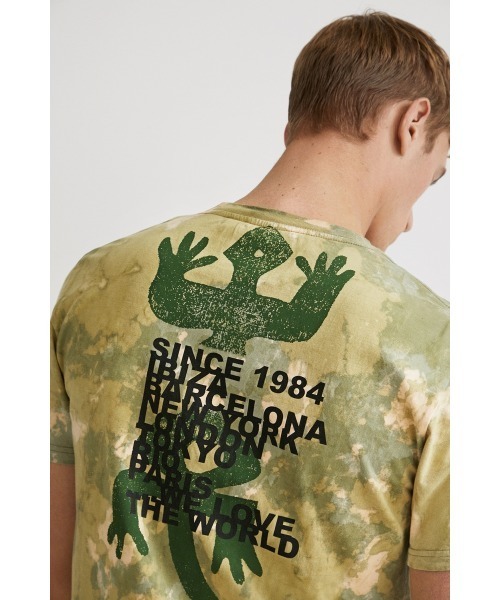 Desigual(デシグアル)の「メンズ Tシャツ半袖 BARNETT(Tシャツ/カットソー・メンズ・グリーン・XXL/XL/S/L/M)」の7枚目の写真