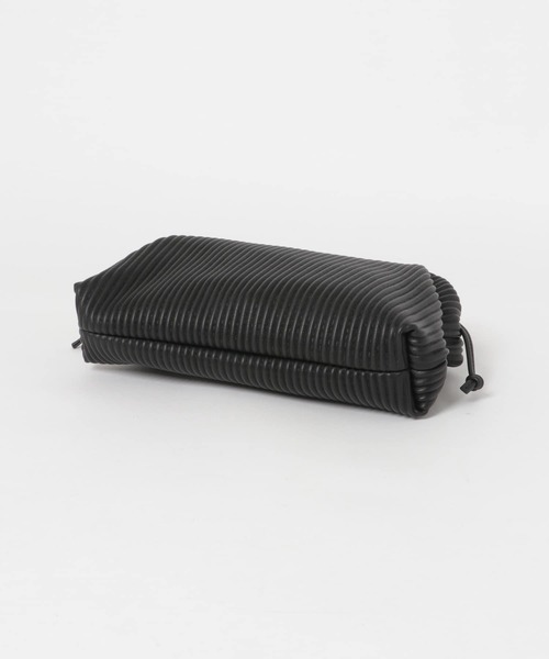 URBAN RESEARCH ROSSO（アーバンリサーチロッソ）の「プリーツポシェット（ショルダーバッグ・レディース・ブラック/オフホワイト/グリーン・FREE）」の11枚目の写真
