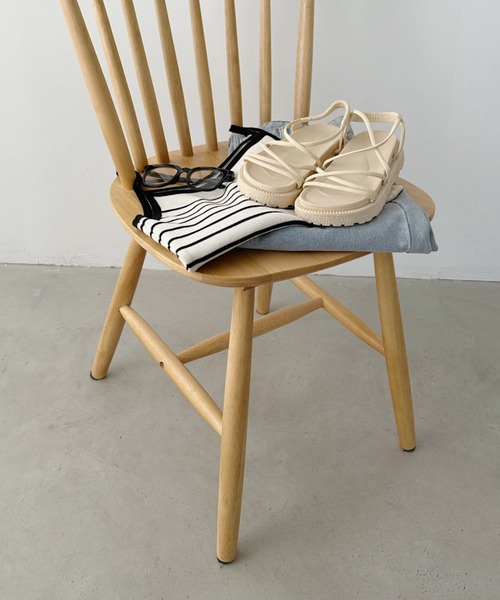 CLEA（クレア）の「クロスストラップ厚底サンダル（サンダル・レディース・ブラック/アイボリー・S/M/L/XL）」の10枚目の写真