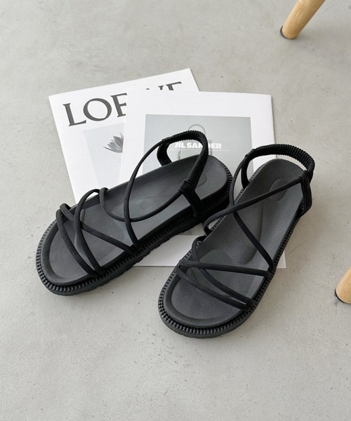 CLEA（クレア）の「クロスストラップ厚底サンダル（サンダル・レディース・ブラック/アイボリー・S/M/L/XL）」の13枚目の写真