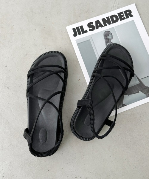 CLEA（クレア）の「クロスストラップ厚底サンダル（サンダル・レディース・ブラック/アイボリー・S/M/L/XL）」の12枚目の写真