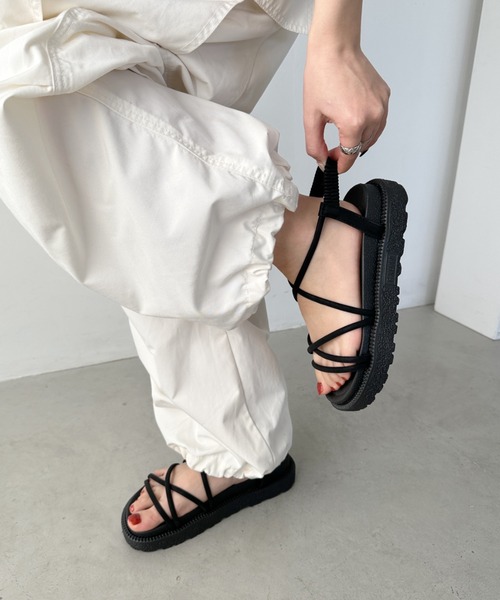 CLEA（クレア）の「クロスストラップ厚底サンダル（サンダル）」 - WEAR
