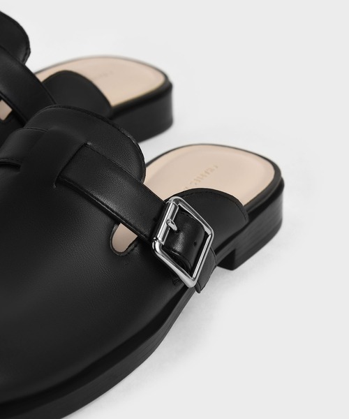 CHARLES & KEITH(チャールズ & キース)の「バックルド ラウンドトゥローファーミュール / Buckled Round-Toe Loafer Mules(サンダル・レディース・ブラック/イエロー・22.5cm/23cm/23.5cm/24.5cm/25cm/25.5cm)」の11枚目の写真