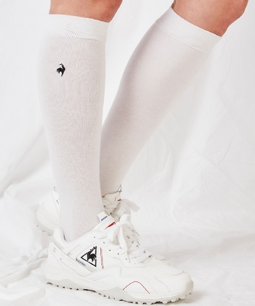 le coq sportif GOLF（ルコックスポルティフゴルフ）の「定番ハイソックス レディース アクセサリー 小物 ソックス 靴下 ゴルフ ゴルフウェア スポーツウェア（ソックス/靴下・レディース・ホワイト/ブラック/ネイビー・22-24）」の8枚目の写真