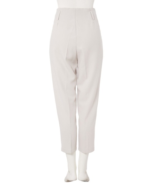 fifth（フィフス）の「ハイウエストテーパードパンツ（その他パンツ・レディース・ブラック/アイボリー・M/L/S）」の6枚目の写真