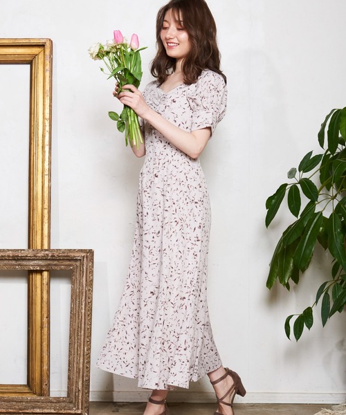 極美品✨着画あり リリープリントワンピース ノエラ Noela 花柄 とろみ セール】リリーフラワーワンピ（ワンピース）｜Noela（ノエラ
