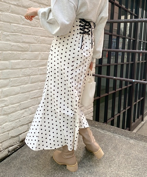 OLIVE des OLIVE（オリーブデオリーブ）の「ゆらゆらマーメイドスカート（スカート・レディース・ブラック/オフホワイト/ミント・FREE）」の2枚目の写真