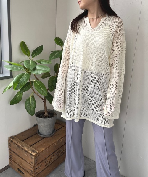 ＪＵＧＬＡＮＳ（ユグランス）の「☆ 麻タッチメッシュ編みニットプルオーバー　30484E133（Tシャツ/カットソー・レディース・ブラック/テラコッタ/オフホワイト・FREE）」の2枚目の写真