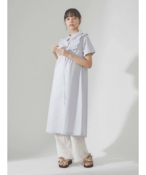 merry jenny（メリージェニー）の「フリルシャツテントワンピース（ワンピース・レディース・オフホワイト/ブラック/ライトブルー・FREE）」の6枚目の写真