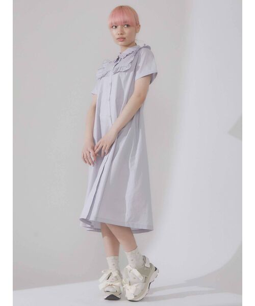merry jenny（メリージェニー）の「フリルシャツテントワンピース（ワンピース・レディース・オフホワイト/ブラック/ライトブルー・FREE）」の22枚目の写真