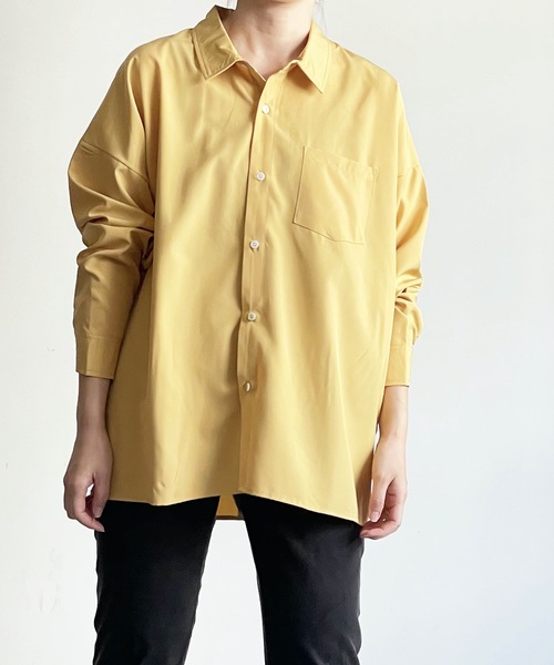 THE TWENTYSEVEN(ザ トゥエンティーセブン)の「The TWENTYSEVEN:PE STRETCH DROP SHOULDER SHIRTS L/S ポリストレッチドロップショルダーシャツロングスリーブ(シャツ/ブラウス・レディース・ホワイト/チャコールグレー/イエロー/グリーン・L/M/XL)」の4枚目の写真