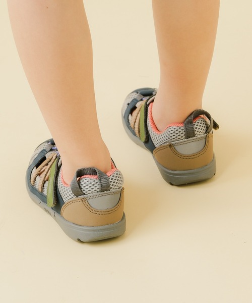 IFME(イフミー)の「【IFME(イフミー)】サンダル(KIDS)(サンダル・キッズ・ピンク/ブルー/シルバーグレー・17.0cm/18.0cm/19.0cm/20.0cm)」の4枚目の写真